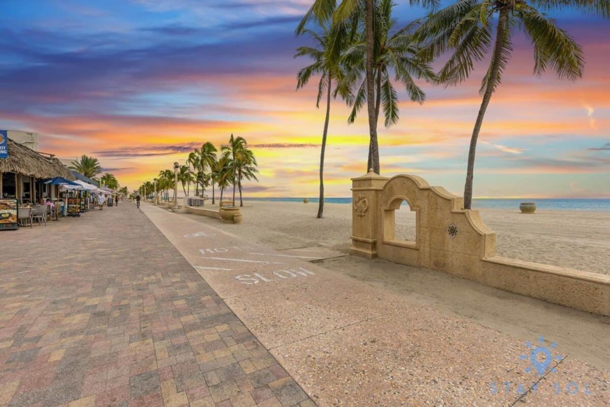 Hollywood Beach - Front Bay View - Amazing Pool Екстер'єр фото